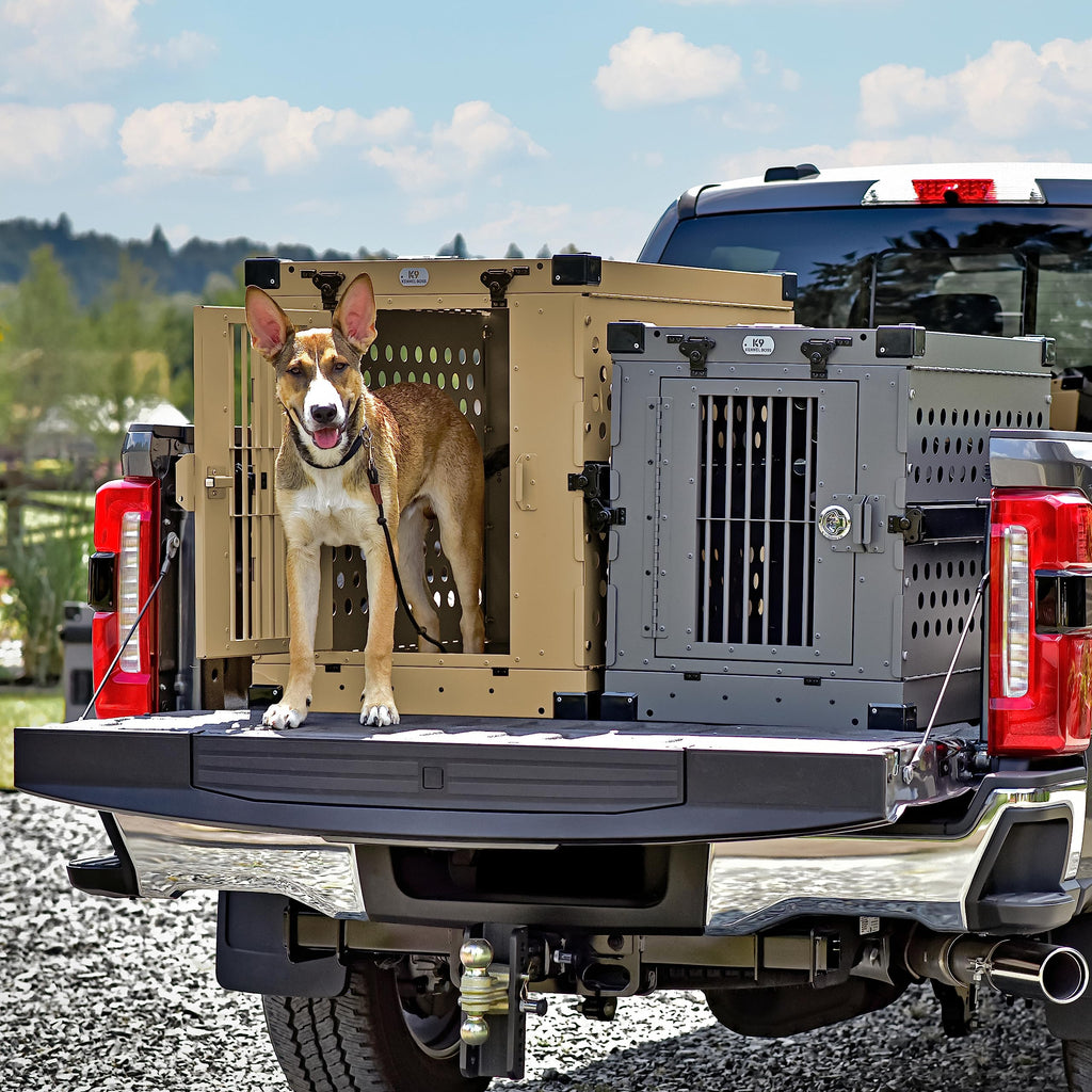 K9 Kennel Boss - Heavy Duty Fully Collapsible Powder-Coated Aluminum Dog Crate - Medium (Gray)